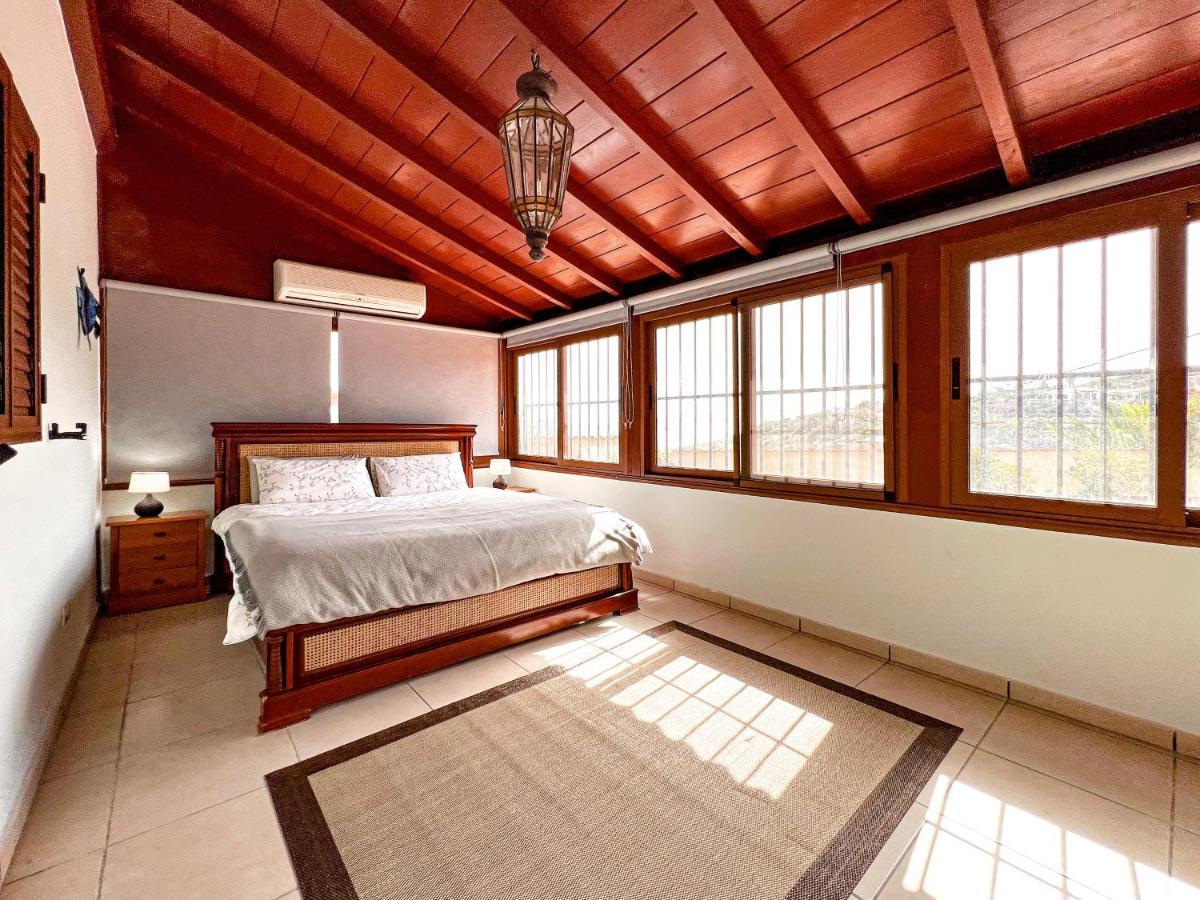 Exquisite Rural House With Garden, Pool And Sea Views Villa Arico Viejo Kültér fotó